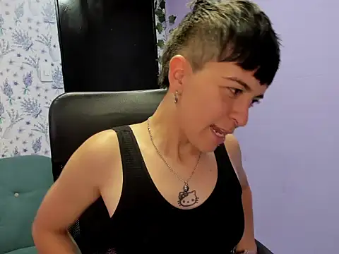 _Hannah_Hot