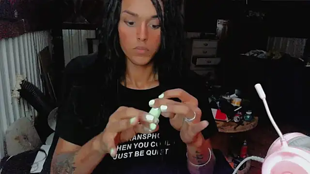 htxbby3130 - HTXBBY3130's free webcam