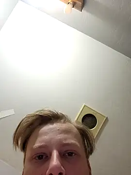 matty244 - Matty244's free webcam