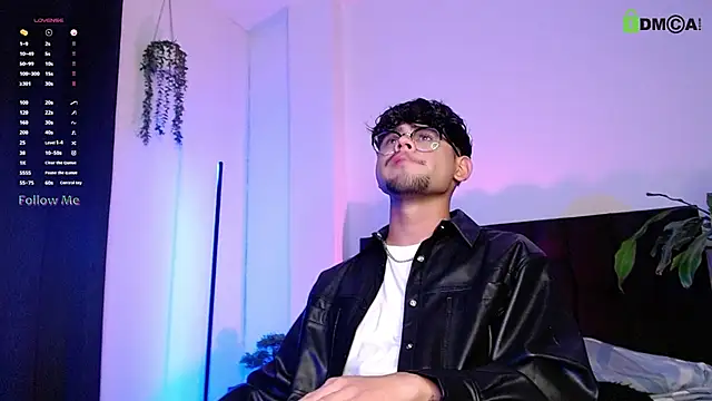isaac-saenz - Isaac-saenz's free webcam