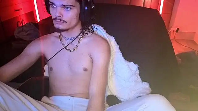jordanshow - JordanShow's free webcam