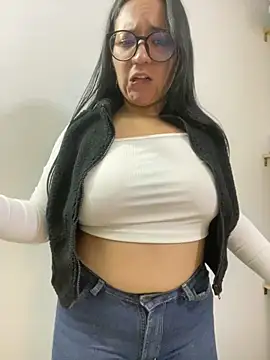 sara_roy04_