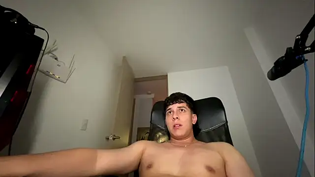 tony_hoffa - Tony_Hoffa's free webcam - UK Sex Cams