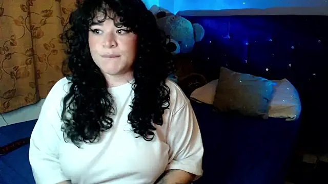ANGELIQUE_KLANE