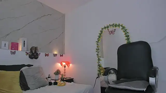  Sofii_Cooper1 chat room