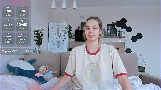 Girl_alone_home
