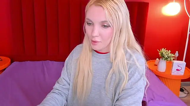 Fluffy_Monica