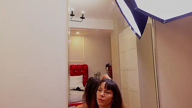 JessieJunee