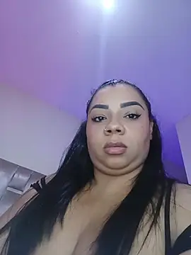 MelanyShayk