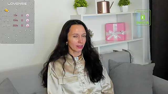 rubiharlot - RubiHarlot's free webcam - UK Sex Cams
