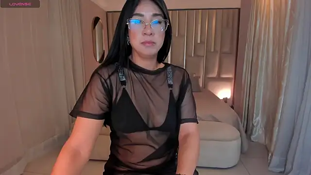 RoxySanders_
