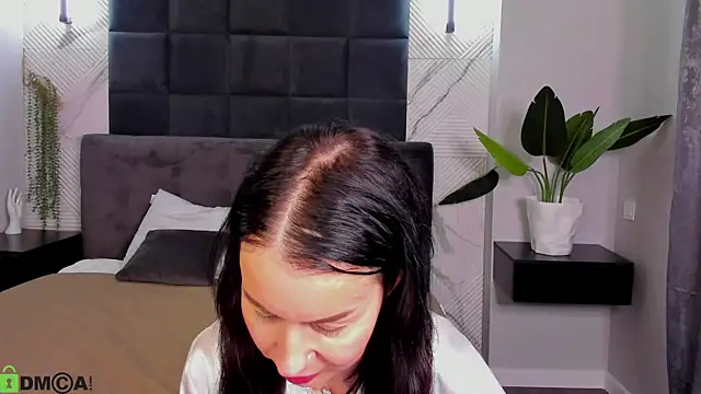 Stella_Leon