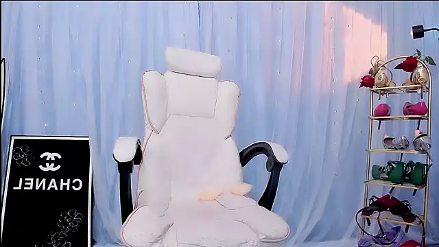 Aaliyah_520