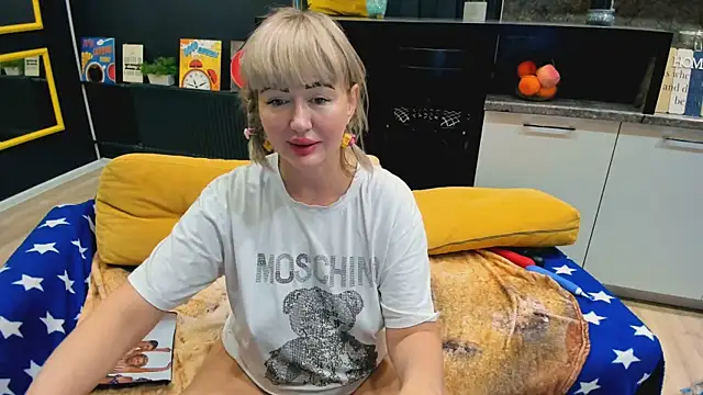 FlirtyMary