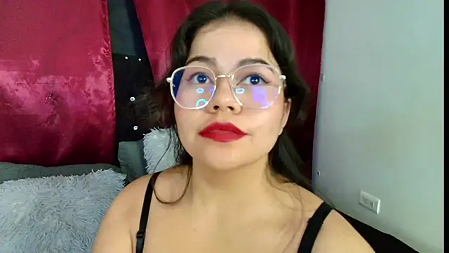 lilyrousee - LilyRousee's free webcam - UK Sex Cams