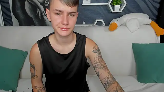 lindabryantt - LindaBryantt's free webcam - UK Sex Cams