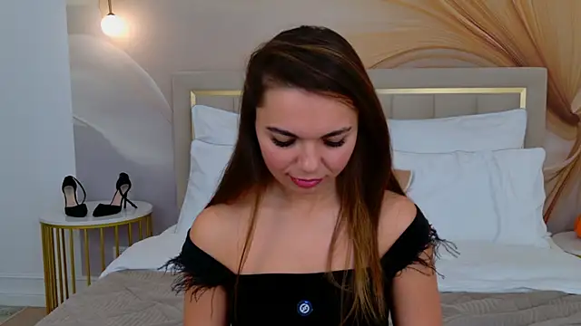 camillalarson - CamillaLarson's free webcam - UK Sex Cams