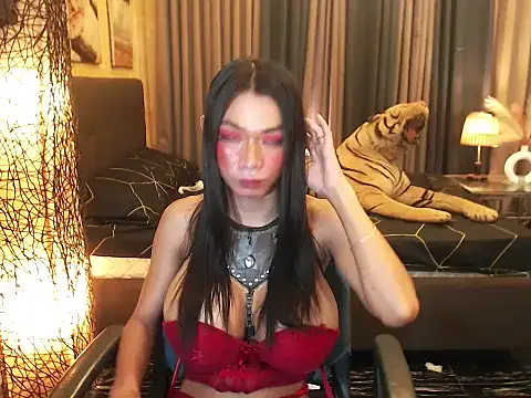 horsecockjamiets - HorseCockJamieTS's free webcam - UK Sex Cams