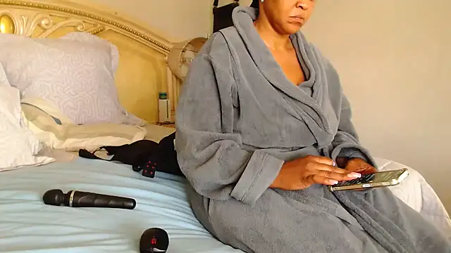 CandyCurvyyxx