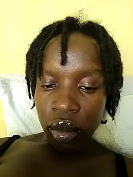 juicylittle_slute - Juicylittle_slute's free webcam - UK Sex Cams