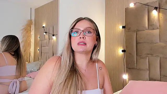 gaiabaker - GaiaBaker's free webcam - UK Sex Cams