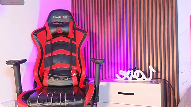 spicydemons - SpicyDemons's free webcam