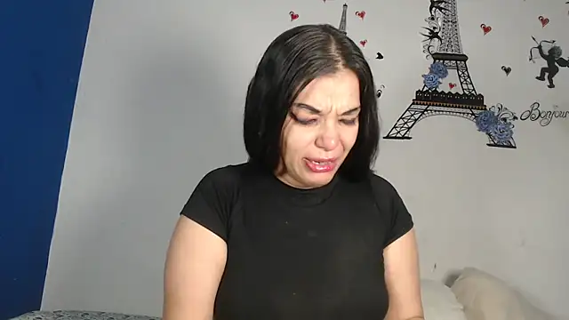 ivonne_sex - IVONNE_SEX's free webcam