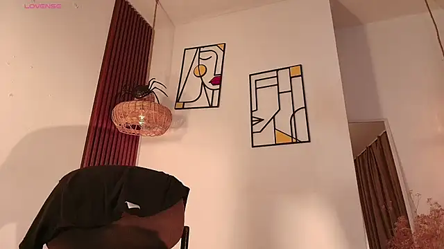 Aliceblaker_