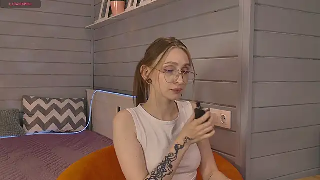 Vikki_wyye