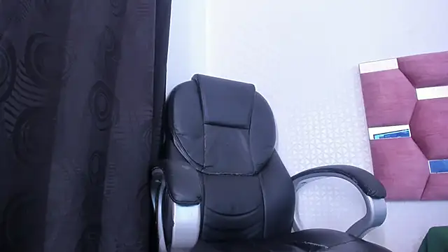 AvaGrey_