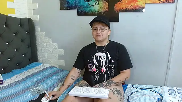 isabeautyx19 - Isabeautyx19's free webcam