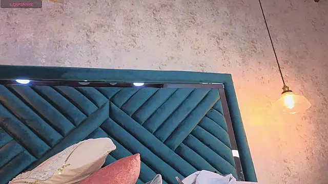 Lucy_Vega