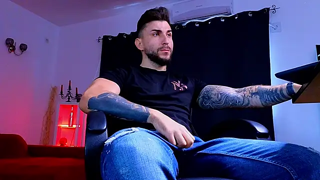 mightyaaron66 - MightyAaron66's free webcam - UK Sex Cams