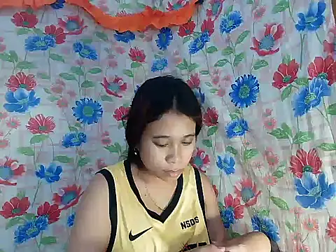 Pinay_Skinny18
