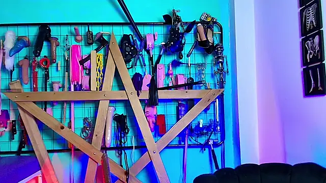 mrGeorgina_clhoe_bdsm