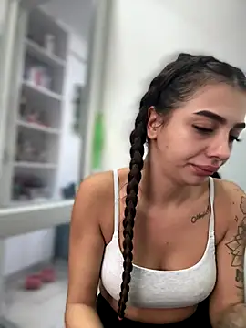 laravegas_ (F young) - Squirt for you