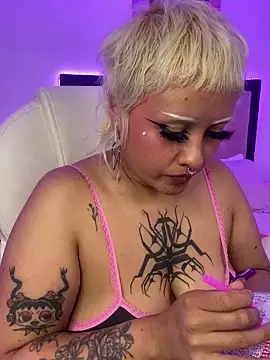 pink_maddy