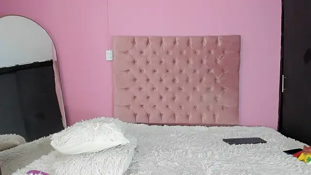 ROSA_PINKY