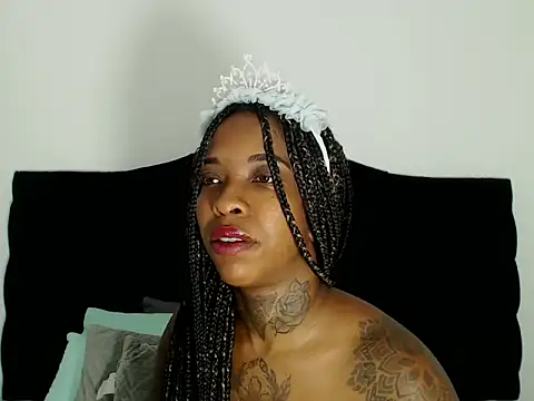 Pauline_Fox