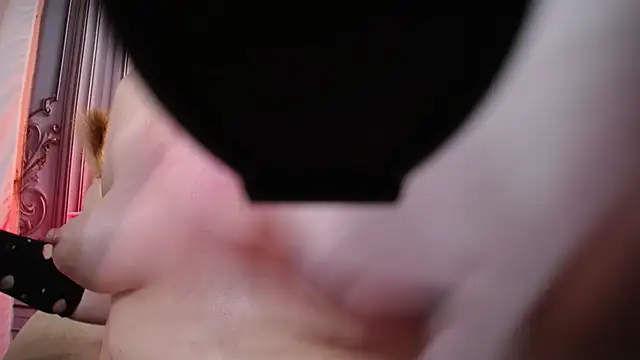 Naty_slavedoll
