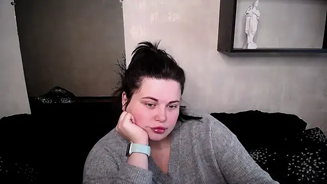 Emily_Mo