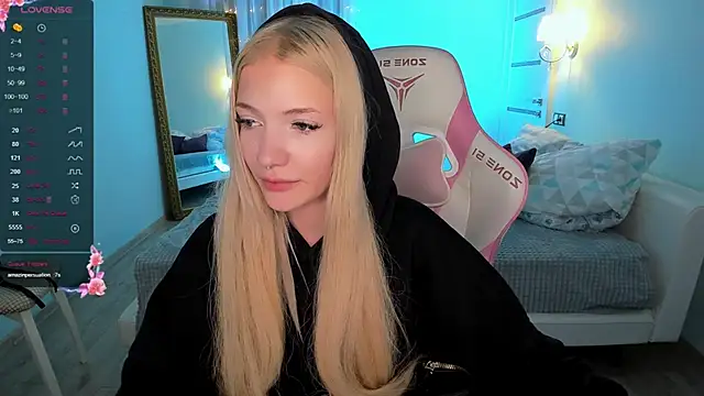 AnyaTaylor_