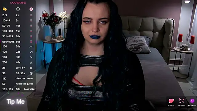Miss_Maya_Mils