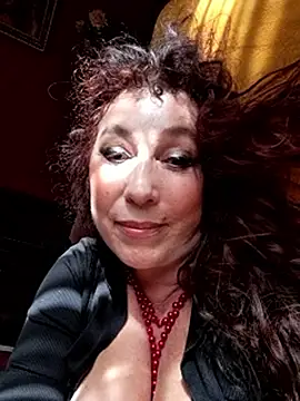 GypsyEsmeralda from StripChat is Freechat