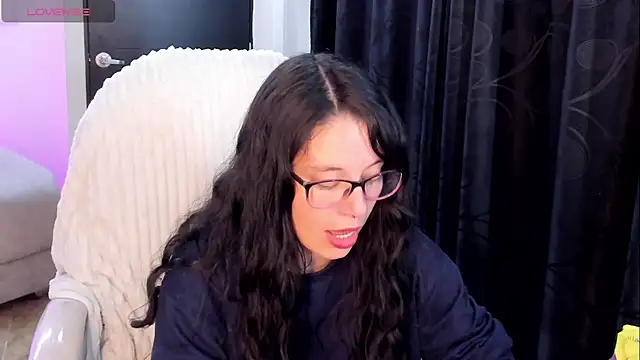 Samantha_blow