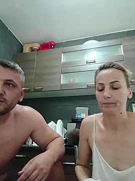 aly-john1985 - Aly-john1985's free webcam