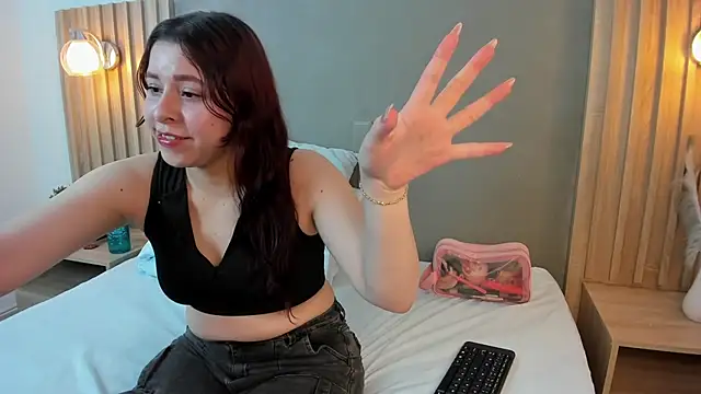 emma_fhox