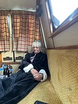 ladyboatlady