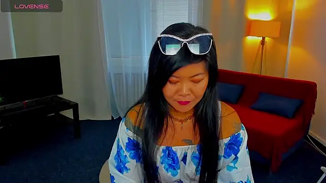 beckysunday - BeckySunday's free webcam