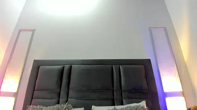 ashleyhill2 - AshleyHill2's free webcam